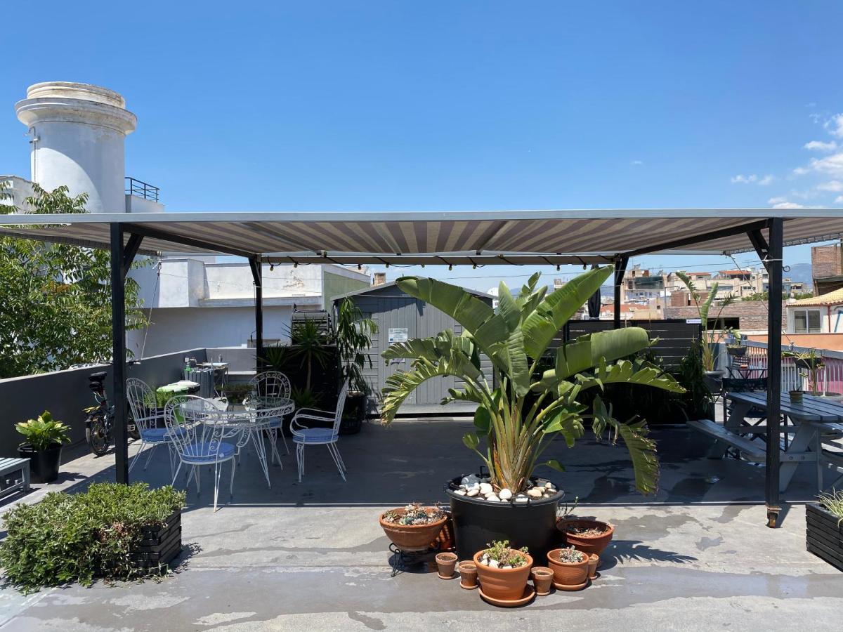 Monastiraki #Wallsfree Citycenter- Unspoiled Athens Apartments Eksteriør bilde