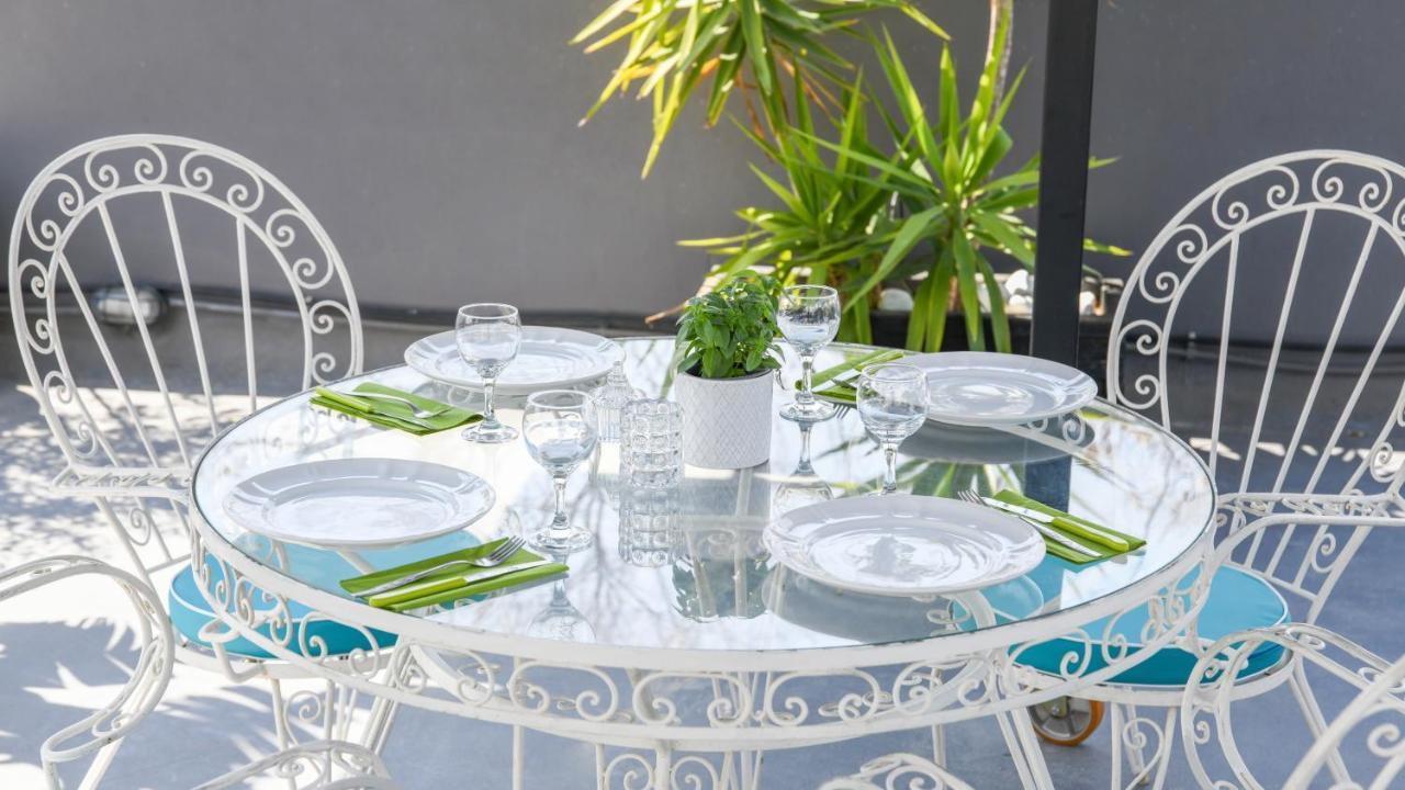 Monastiraki #Wallsfree Citycenter- Unspoiled Athens Apartments Eksteriør bilde