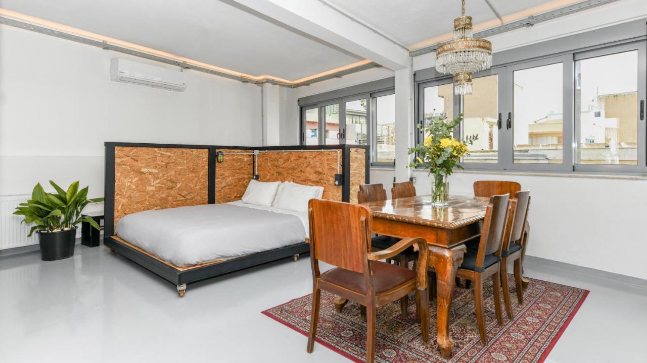 Monastiraki #Wallsfree Citycenter- Unspoiled Athens Apartments Eksteriør bilde