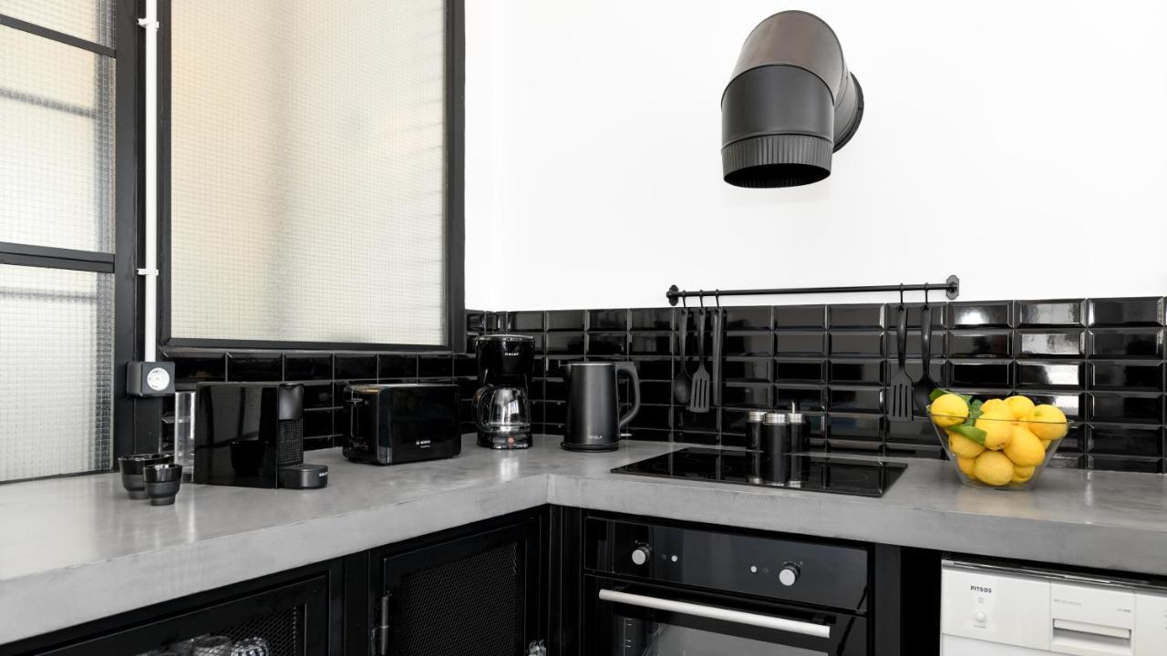 Monastiraki #Wallsfree Citycenter- Unspoiled Athens Apartments Eksteriør bilde