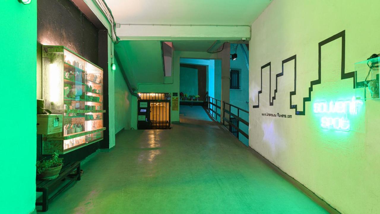 Monastiraki #Wallsfree Citycenter- Unspoiled Athens Apartments Eksteriør bilde