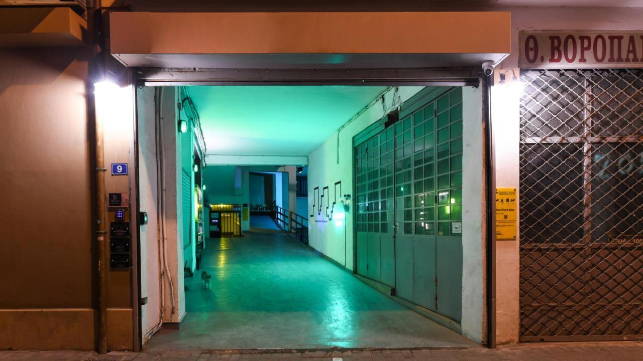 Monastiraki #Wallsfree Citycenter- Unspoiled Athens Apartments Eksteriør bilde