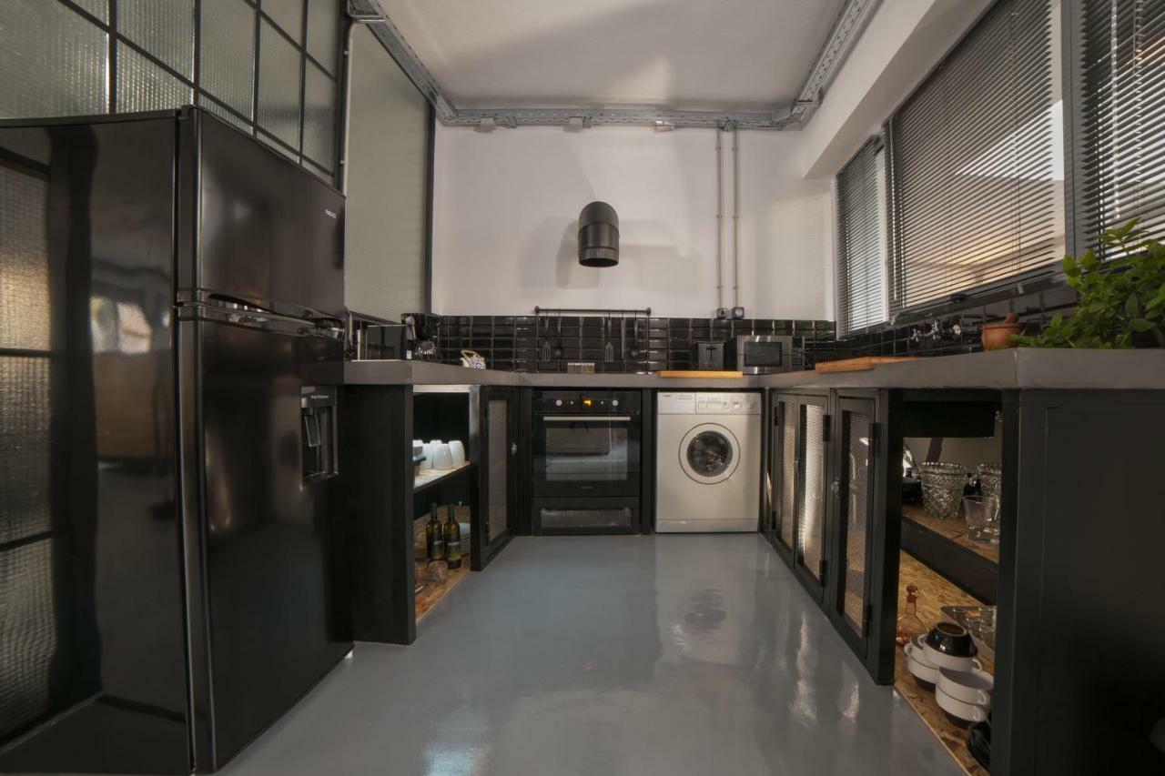 Monastiraki #Wallsfree Citycenter- Unspoiled Athens Apartments Eksteriør bilde