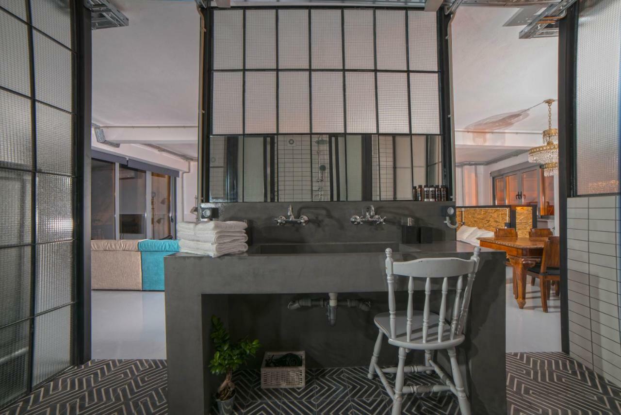Monastiraki #Wallsfree Citycenter- Unspoiled Athens Apartments Eksteriør bilde