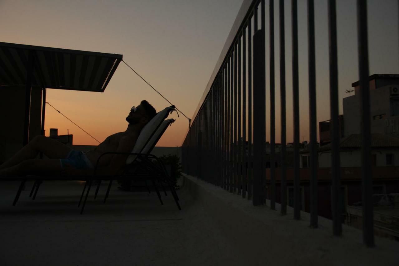 Monastiraki #Wallsfree Citycenter- Unspoiled Athens Apartments Eksteriør bilde